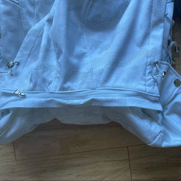 Guess White Jacket - Picture 7 of 8